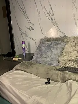 Chat soba uživo modela Val12777