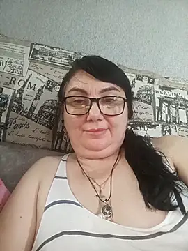 MariSwan222's Live Chat Room