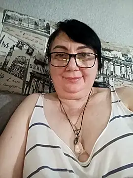 Živá chatovací místnost MariSwan222