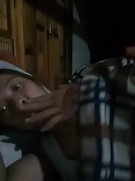 Živá chatovací místnost Jade-ee