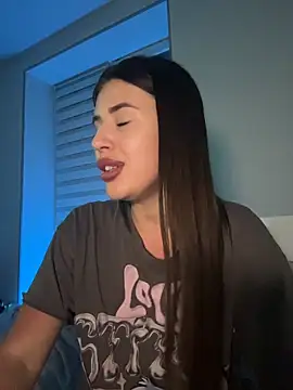 Lira_Fayeee Ruang Obrolan Langsung