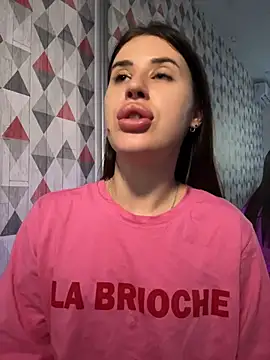 Онлайн чат Lira_Fayeee