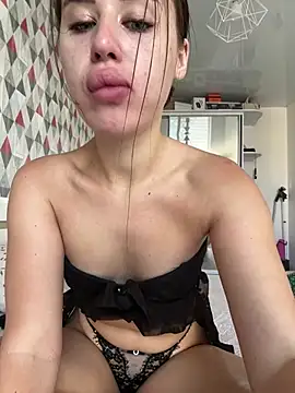 Živá chatovací místnost Lira_Fayeee