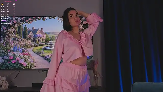 EmmyNoel élő chatszobája
