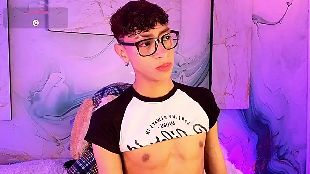 Owen_JP Pertunjukan Webcam