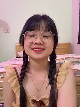 ___KARA___ – live chatrum