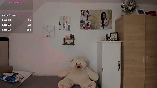 Veronikolsen- Cameră chat live