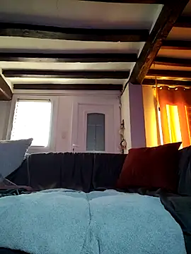 Chat soba uživo modela Hedonie