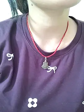 Cute_Kavya7 Adlı Modelin Canlı Sohbet Odası
