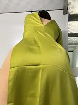 غرفة دردشة Nana-19 المباشرة