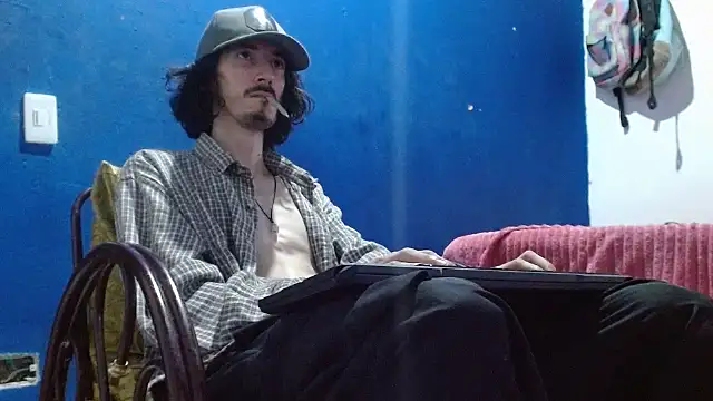 Živá chatovací místnost sk8-sir
