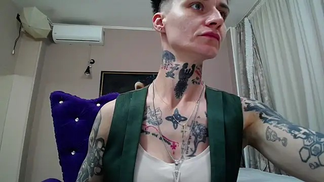 Živá chatovací místnost KennyXSX