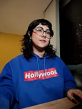 חדר צ'אט בשידור חי של Jasmine_land