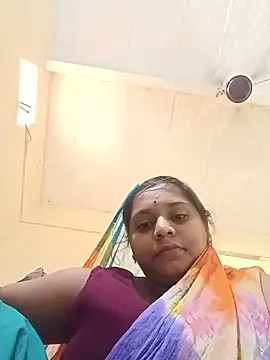 Khusbu77A's Live Sex Cam Show