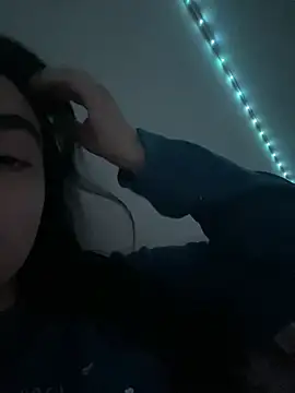 Dulcetentisex Adlı Modelin Canlı Sohbet Odası