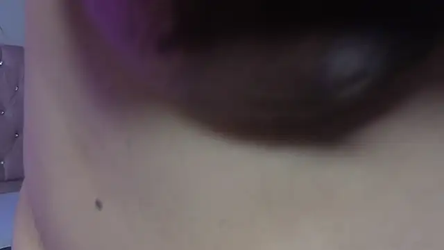 evelyn_harpeery élő chatszobája