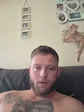 yandy_p90 – live sex-cam-show