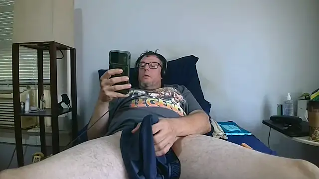 Th3Guy_and_GirlNxtDoor live-chat rom