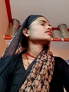 Pooja_Singh78 Live Chatraum