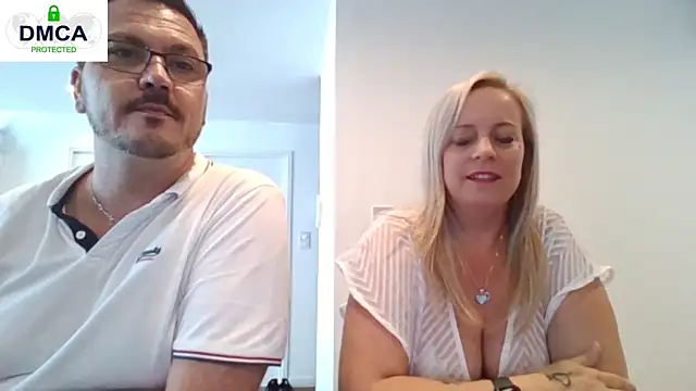 Miss-Chupagirlyn Live chat-huone