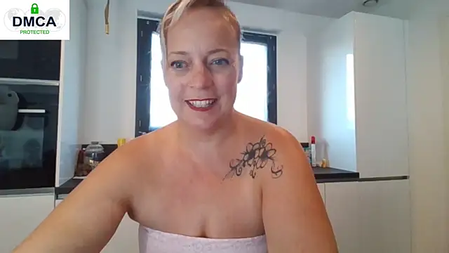 Živá chatovací místnost Miss-Chupagirly
