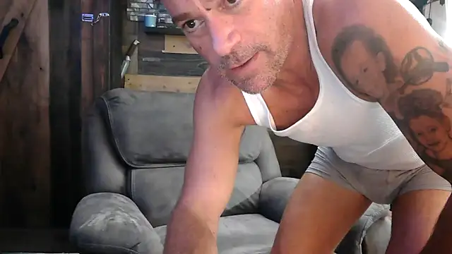 MISTERANDDEMI Live Chatraum