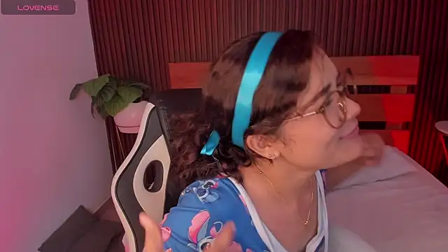rossie_lanie_ Adlı Modelin Canlı Sohbet Odası