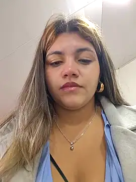 Ivy_enjoyn Live chat-huone