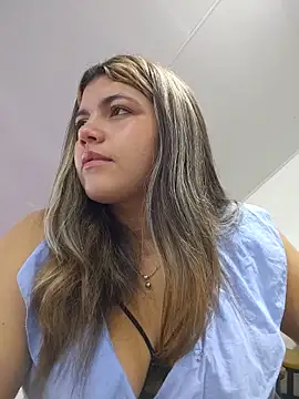 Ivy_enjoy – live chatrum