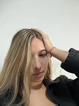Nata_Kitty – Naživo chatovacia miestnosť