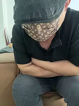 غرفة دردشة aiye666 المباشرة