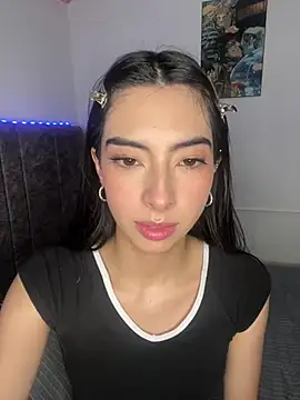 Živá chatovací místnost junorise23