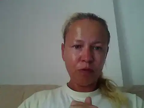 jennyblondeuk live-chat rom