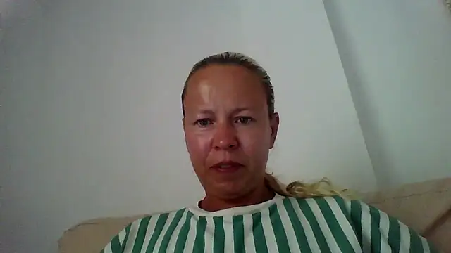 jennyblondeuk Cameră chat live