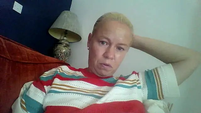 jennyblondeuk Cameră chat live