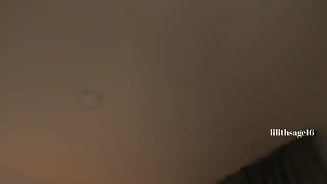 Chatroom en direct de Lilith_Sage_