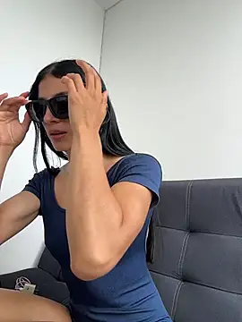 Ema_Rose_ – live chatrum