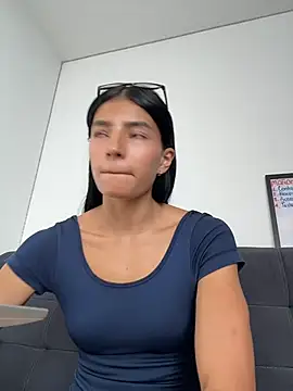 Živá chatovací místnost Ema_Rose_