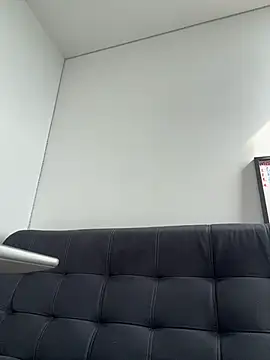 Sala de chat en directo de Ema_Rose_