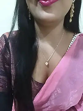 Deshi_bhabhi143 Adlı Modelin Canlı Sohbet Odası
