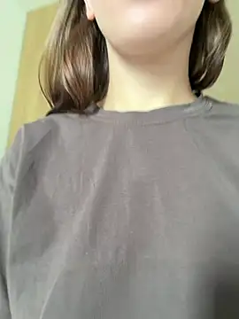Živá chatovací místnost FlexibleDoll_