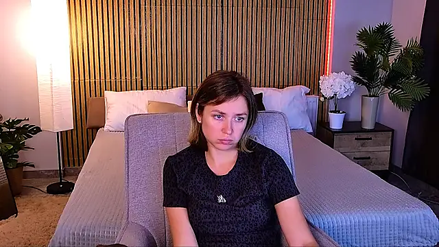 EmeraldGlow's Live Chat Room