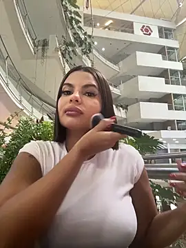 חדר צ'אט בשידור חי של Irina_Velvett