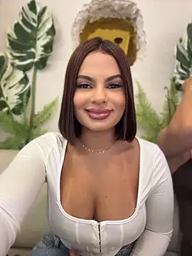Irina_Velvett Ruang Obrolan Langsung