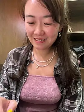 Molly-xiao's Live Chat Room
