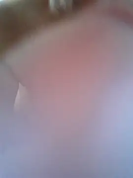 חדר צ'אט בשידור חי של tutku01show