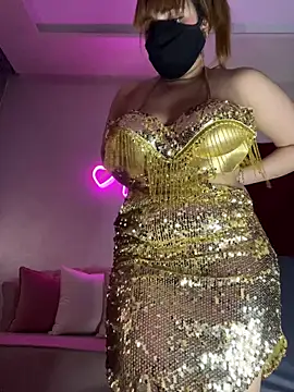 Inaa-Love Adlı Modelin Canlı Sohbet Odası