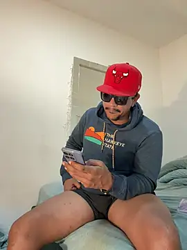 Živá chatovací místnost bigdick211292