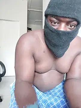 Bra-G's Live Chat Room