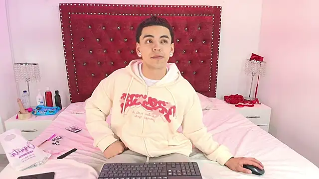 Sala de chat en directo de Jaden_and_sofia